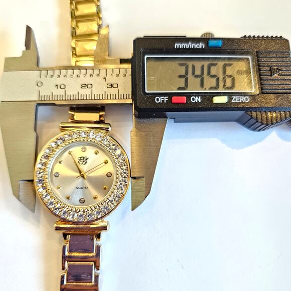 Women's Gold Tone Quartz Watch 34mm Crystal Bezel Silver Dial Bracelet Style - Picture 3 of 14